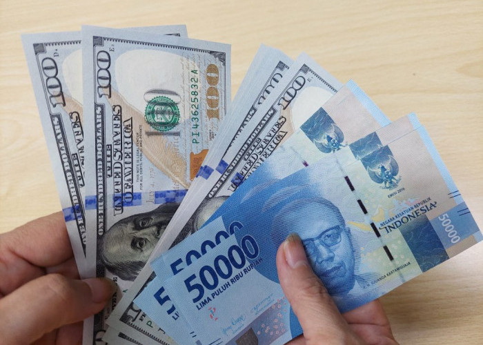 Rupiah Senin Menguat ke Rp15.461/USD; Dollar di Asia Menanjak Perlahan, Bergerak Fluktuatif