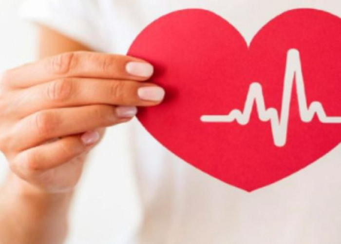  Kerja Keras Berdampak Buruk pada Kesehatan Jantung? Kok Bisa!