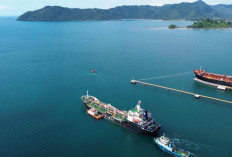 Non Stop, Kapal Tanker Pertamina Antarkan Energi dan Harapan ke Sumatera, Bantu Korban Bencana Banjir