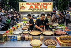 Santapan Hangat Penghangat Malam: Pesona Martabak Bangka yang Tak Pernah Pudar