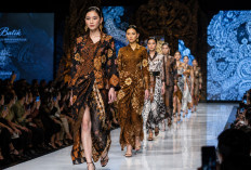 Batik Naik Kelas! Warisan Nusantara Kini Jadi Ikon Fashion Modern